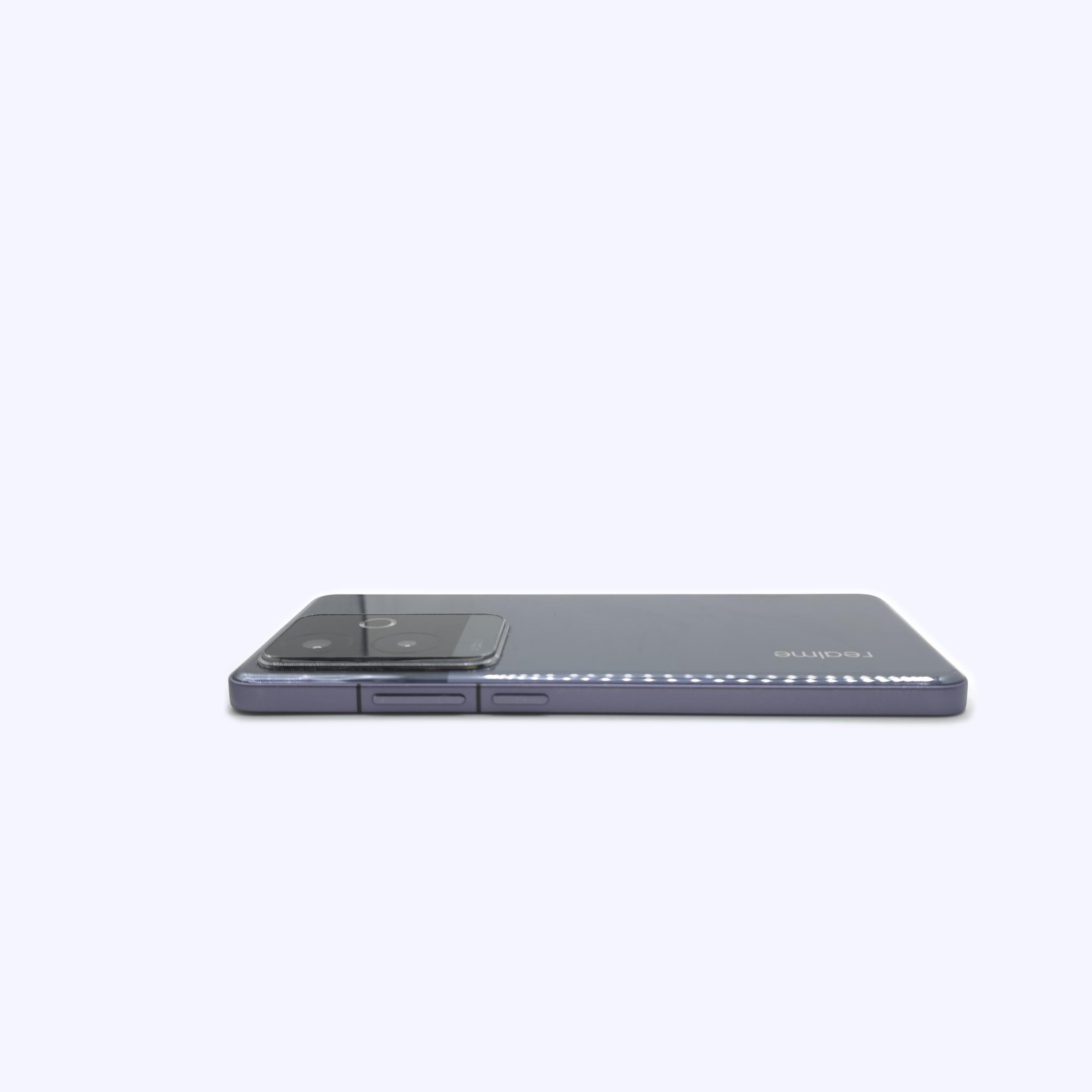 Realme GT 6 12GB/256GB Purple (RMX3800) (CN) 63202 A (Відмінний)