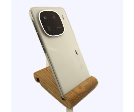 Vivo IQOO 12  12GB/256GB White (BMW M branding) (V2307A) (CN) 95331 A+ (Як новий)