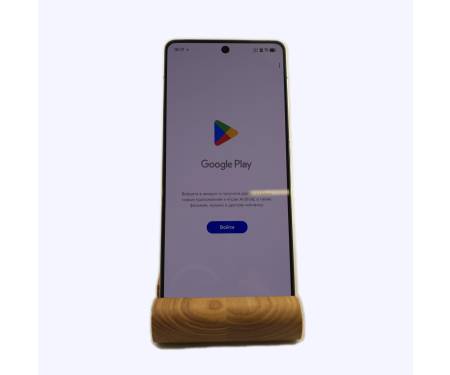 Vivo IQOO 12  12GB/256GB White (BMW M branding) (V2307A) (CN) 95331 A+ (Як новий)