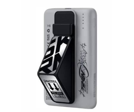 Внешний аккумулятор (повербанк) Skinarma Kira Kobai with Smart Grip-Stand 5000mAh 20W USB-C PD Chrome (SKPB5KKIRASIL) 3
