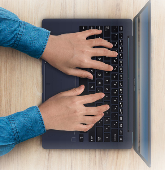 ASUS ZenBook 13