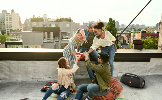 JBL Boombox 2