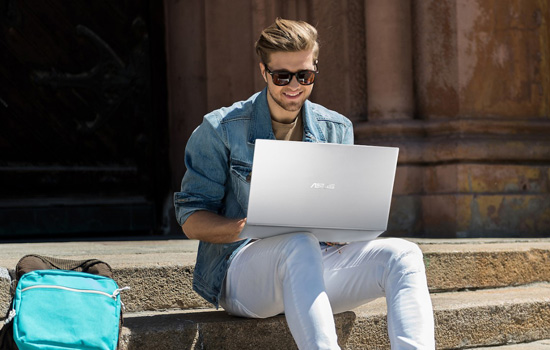 Ноутбук ASUS VivoBook 17 X712FB Silver (X712FB-AU234)