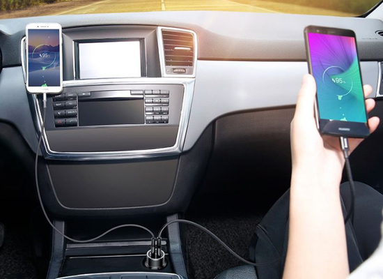 Baseus Small Screw Dual-USB Quick Charge Car Charger