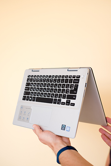 Dell Inspiron 5482 (5482-5267SLV-PUS)