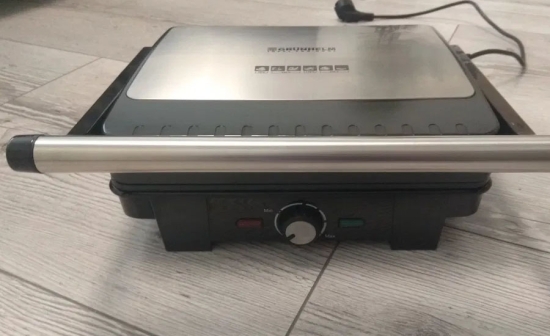 Электрогриль Grunhelm G2200