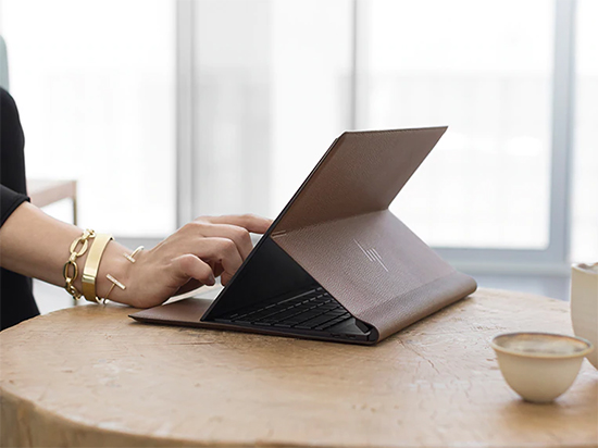 HP Spectre Folio 13