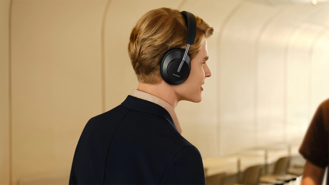 HUAWEI FreeBuds Studio