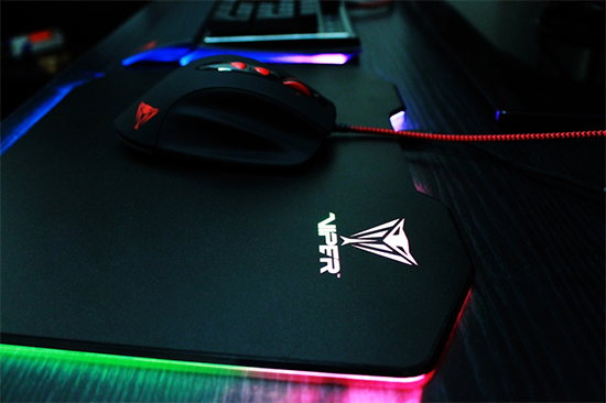 Игровая поверхность Patriot Viper LED (PV160UXK)