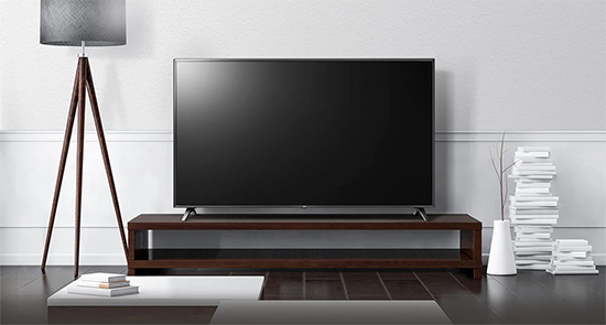 LG UM7050