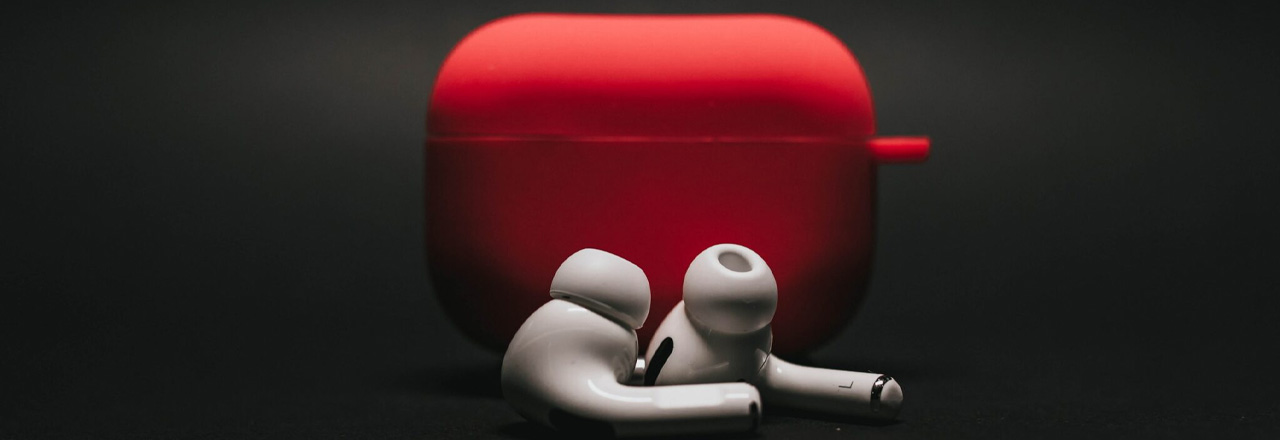 Дизайн, кольори Apple Airpods 4&nbsp;