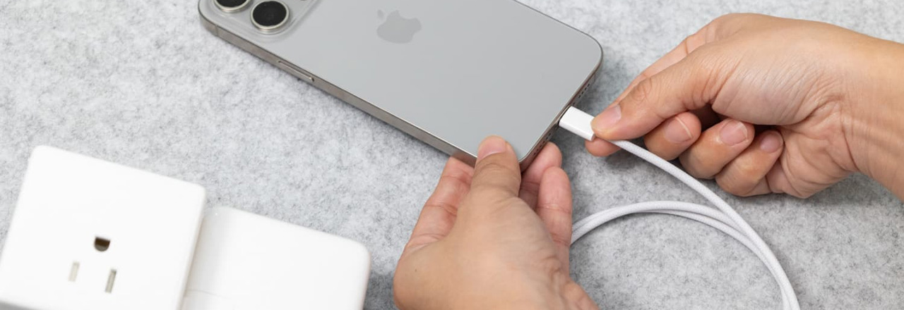 Заряжайте от розетки, а не от USB-порта компьютера