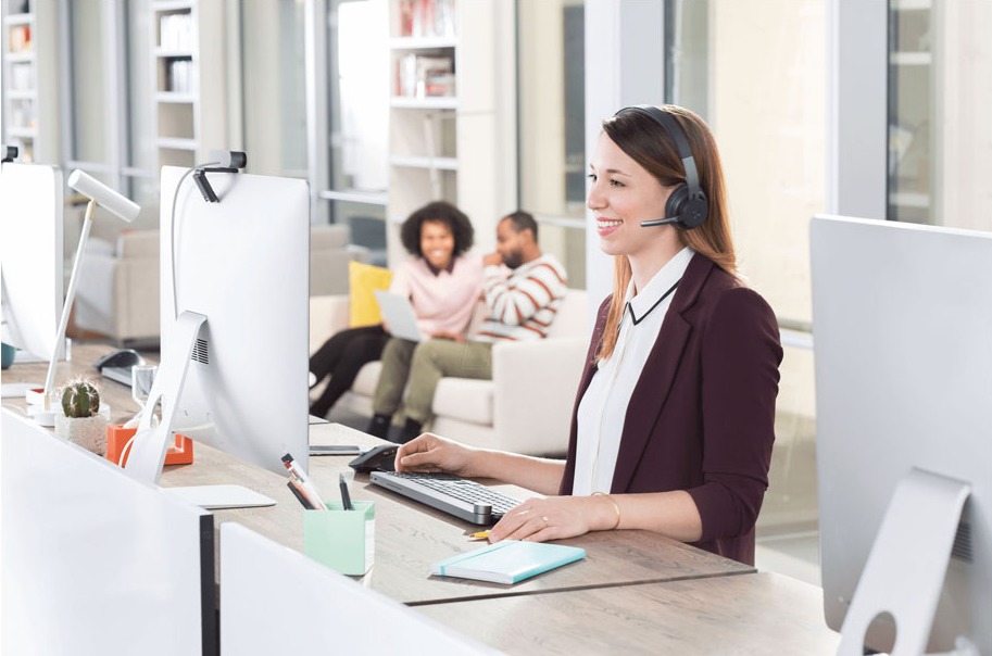 naushniki-logitech-zone-wireless-plus-981-000806