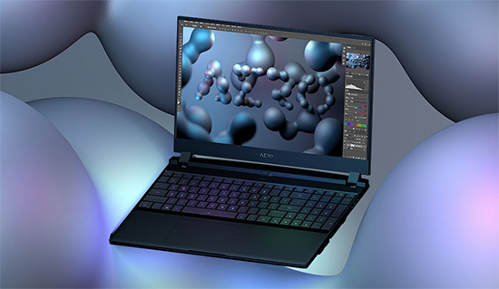 GIGABYTE AERO 15 OLED