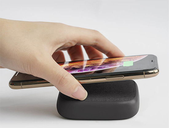 Внешний аккумулятор Xiaomi Power bank SOLOVE Wireless Charging W5 10000 mAh Black